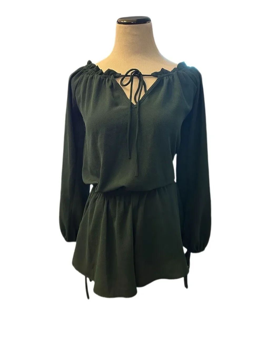 Caramela Forest Green Long Sleeve Romper Sz S
